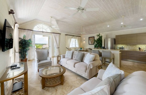 Prospect Villa | Make your vacation memorable in this 4 bedrooms villa