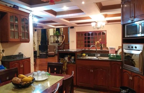 Los Banos Casa | Makiling Heights PanoramicView Casa de descanso