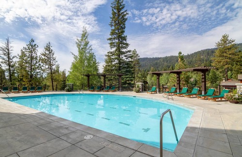 Tamarack Resort Apartamento | Idyllic Studio Condo in The Village | Chapel View