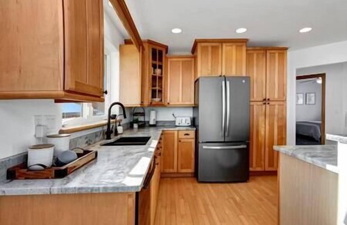 Abrams Casa | Making Memories: Luxury Lakeshore Retreat