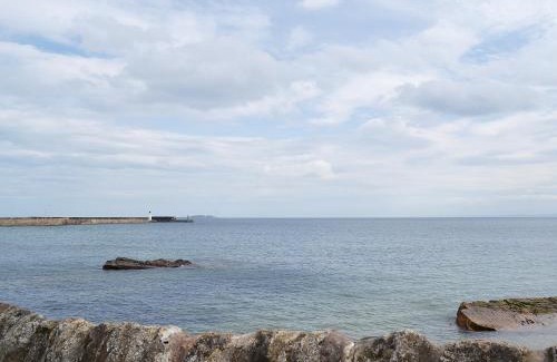 Anstruther Casa | Making Waves