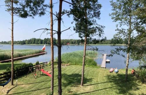 Szeligi Cabina | Makosieje Resort - bon turystyczny,30m od brzegu ,ogrzewanie,wi-fi,widok na jezioro