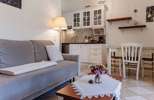 Skinaria Apartamento | Makris Gialos Suite con vista al mar justo al lado de la playa