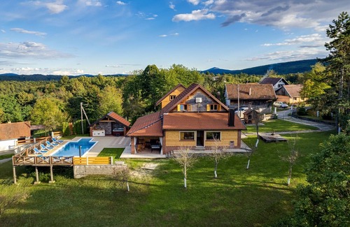 Gornje Dubrave Casa | Mala Villa Rebeka in Gornje Dubrave
