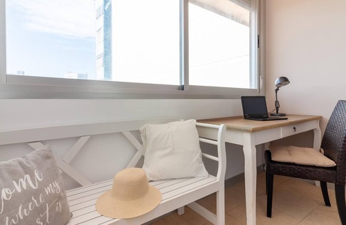 Campos Eliseos Apartamento | Malaga Exclusive Penthouse Private Solarium Roof Terrace A