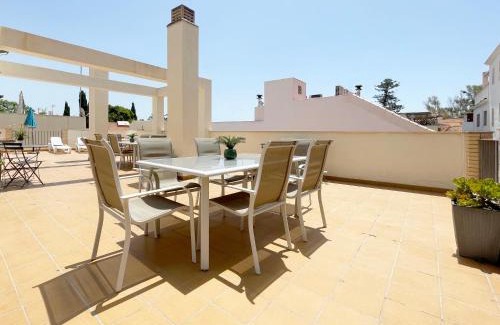 Malaga-Este Apartamento | MalagadeVacaciones - Suite Chamizo