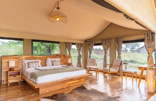 Mugumu Cabina | Malaika Mara River Luxury Camp