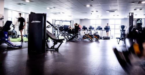 Limerick Hotel | Maldron Hotel & Leisure Centre Limerick