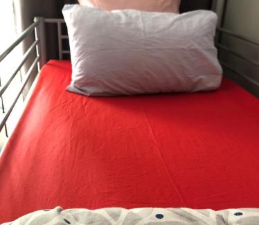Cite Paul Eluard Casa | Male shared room daily stay from 8pm-10am
