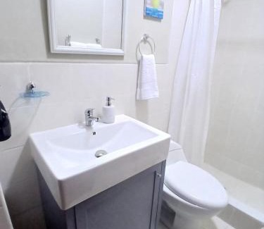 Petit Jean Ocharán Apartamento | Malecon Miraflores central petfriendly 2bed 2bath