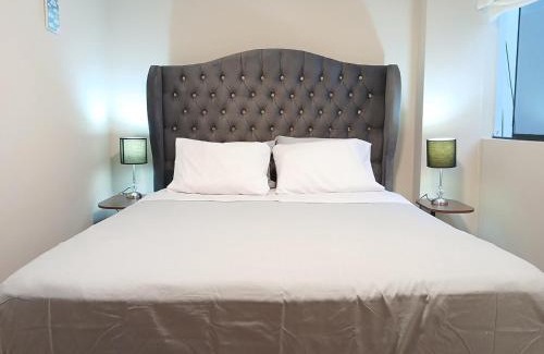 Petit Jean Ocharán Apartamento | Malecon Miraflores central petfriendly 2bed 2bath