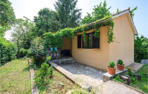 Tinjan Casa | Mali Raj Ringo