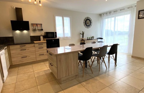 Arbonne Casa | Maliania - Arbonne - Gîte