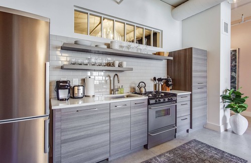 Old Fourth Ward Apartamento | Malibu Retreat by Atlanta Luxury Rentals