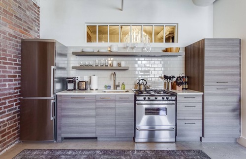 Old Fourth Ward Apartamento | Malibu Retreat by Atlanta Luxury Rentals