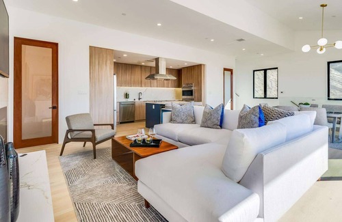 Malibu Casa | Malibu Sunset: Live well, relax, and enjoy life