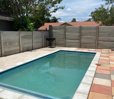 Newcastle Casa | MalkhonGuesthouse