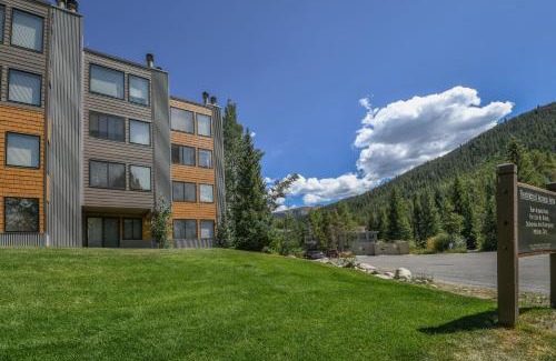 Lakeside Village Casa | Mall 1421 by SummitCove Lodging