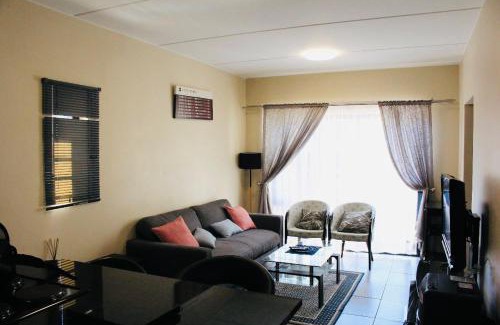 Greater Johannesburg Metropolitan Area Apartamento | Mall of Africa Eazy Apartment