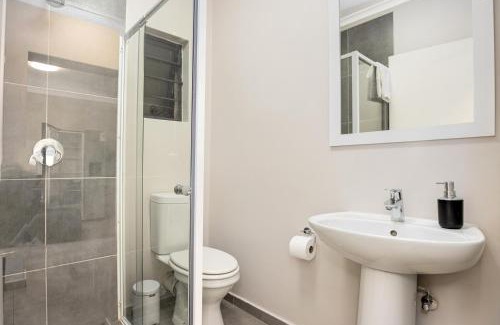 Greater Johannesburg Metropolitan Area Apartamento | Mall of Africa Eazy Apartment