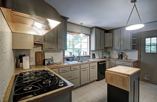Tougaloo Casa | Mallard Manor: 3bd/2ba Home near WholeFoods