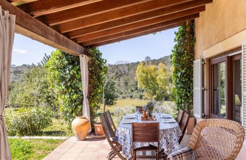 Inca Casa | Mallorca Countryside Finca with Pool and Nature