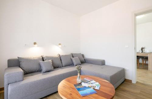 Brna Apartamento | Maloa One Bedroom 2