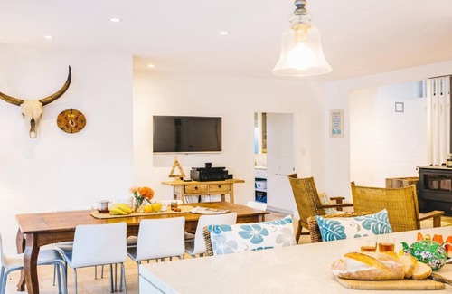 Macmasters Beach Casa | MALOLO, MACMASTERS BEACH - RETIRO COSTERO RELAJADO, 500M A PIE DE LA PLAYA, WIFI