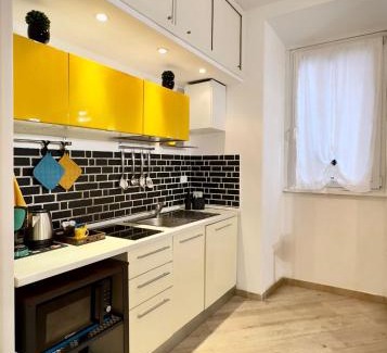 Tuscolano Apartamento | MaLoMA Home intero alloggio fronte metro A