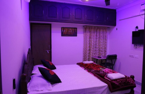 Alwaye Apartamento | Malpans Mansion Villa