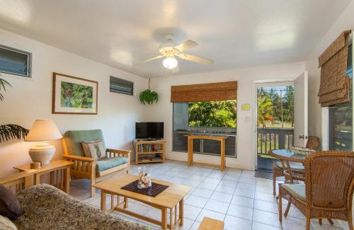 Nawiliwili Casa | Malu Kauai, a Beautiful Kauai Cottage 1 Mile from Kalapaki Beach home