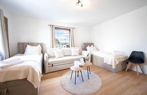 West Apartamento | Malu Rooms - Attraktive Lage, Balkon, SmartTv, 24h Checkin, Waschmaschine,