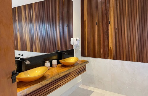 Siriuba Casa | Maluhia