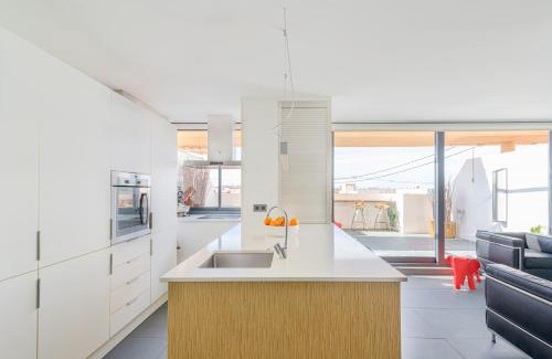 La Malva-rosa Apartamento | Malvarrosa Attic - at the Beach