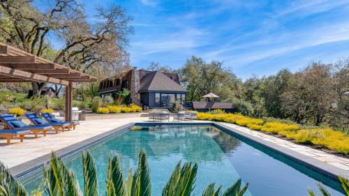 Santa Rosa Casa | Malvasia by AvantStay Luxe Wine Country Retreat