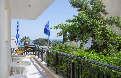 Monemvasia Apartamento | Malvasia Corner Studios - ex Romeo's House