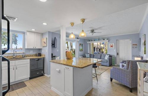 Treasure Island Casa | Malyn 108, Updated Waterfront condo, private patio