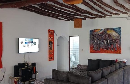 Galu Villa | Mama Africa Villa