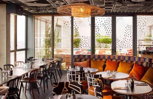 Puteaux Hotel | Mama Shelter Paris La Défense