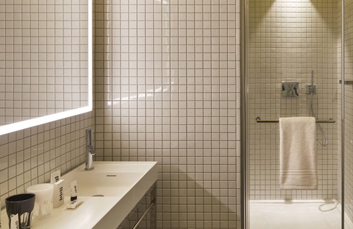 Saint-Lambert Hotel | Mama Shelter Paris West