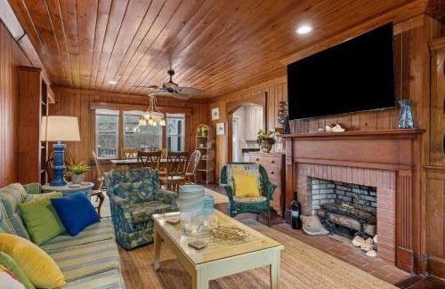 Atlantic Beach Casa | Mamas Cottage home