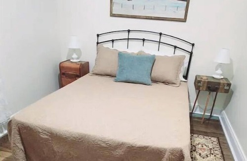 Mountain City Otro | Mamaw's Place in Mtn City/Farm Stay and Experiences