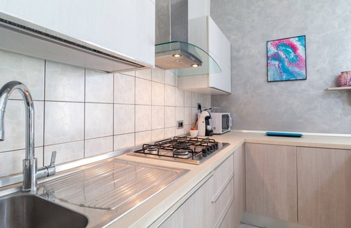 Nurachi Apartamento | Mameli Apartment - Dos Habitaciones Piso, Capacidad 6