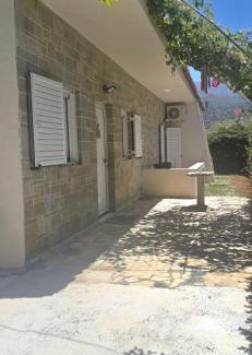Malia Casa | Mami