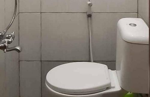 Bogor Tengah Hotel | Maminoti Syariah Residence Mitra RedDoorz