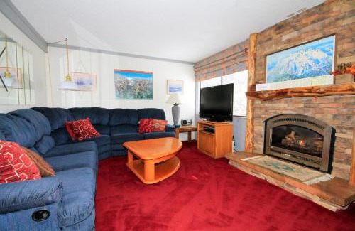 Mammoth Lakes Casa | Mammoth Ski & Racquet Club #074