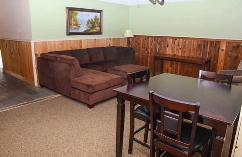 Mammoth Lakes Casa | Mammoth View Villas #8