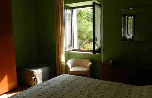 Vesime Cama Y Desayuno | Mamota, un oasis en el Langhe.