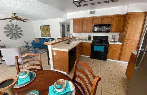 Pumpkin Center Casa | Managua Dr. Oasis By The Park