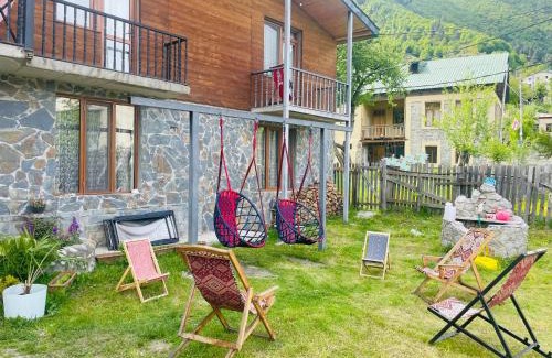Bagvdanari Casa | Manana Japaridze's Guesthouse